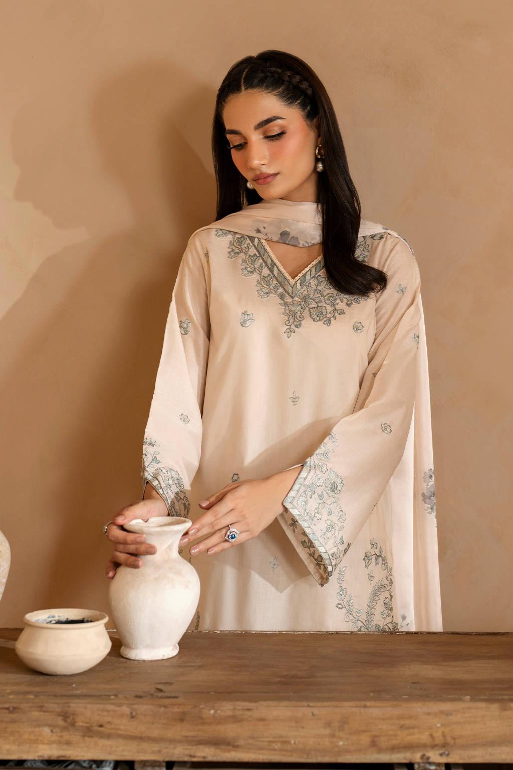 UE-485  Embroidered Lawn Secondary image