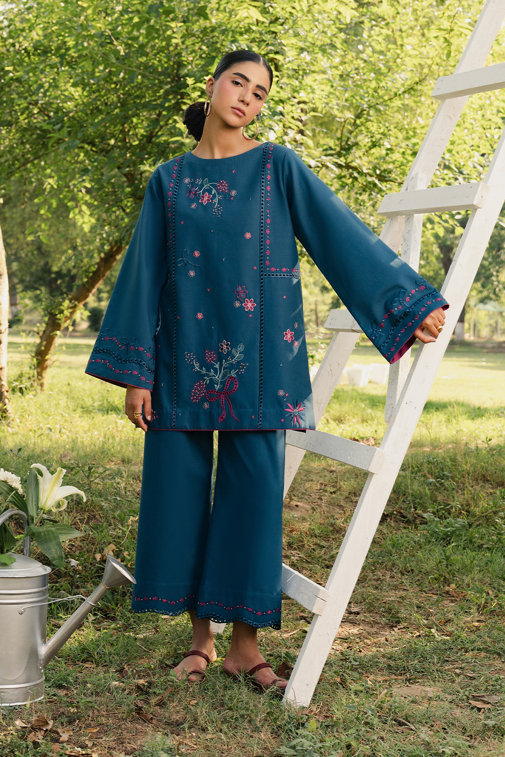 IP-375 DYED LAWN