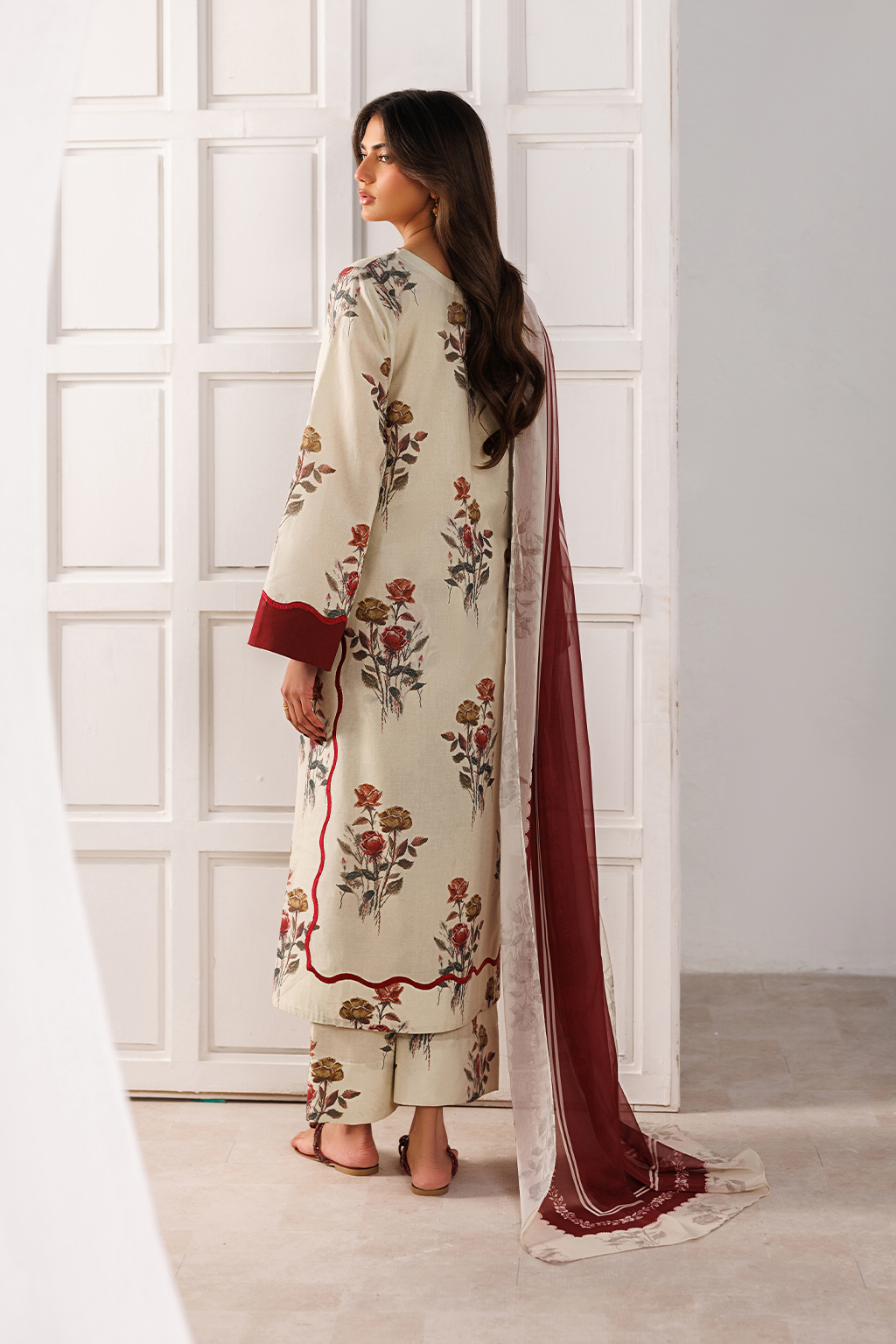 UE-641 Printed Lawn