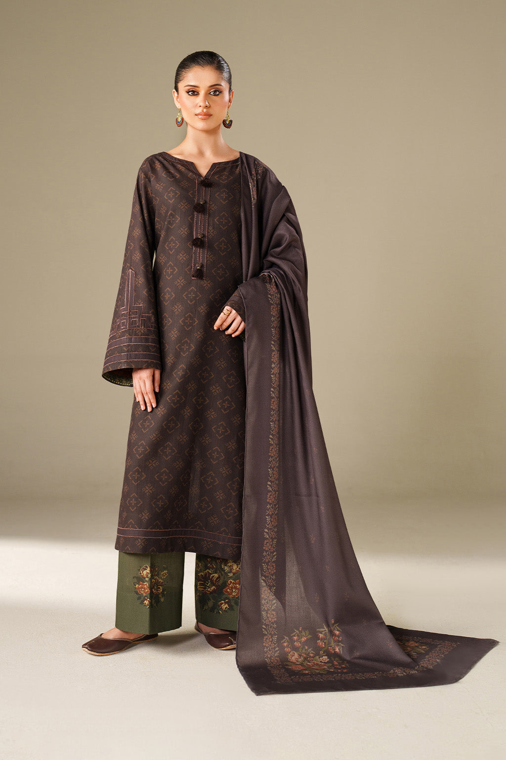 UE-564 Printed Khaddar - Iznik