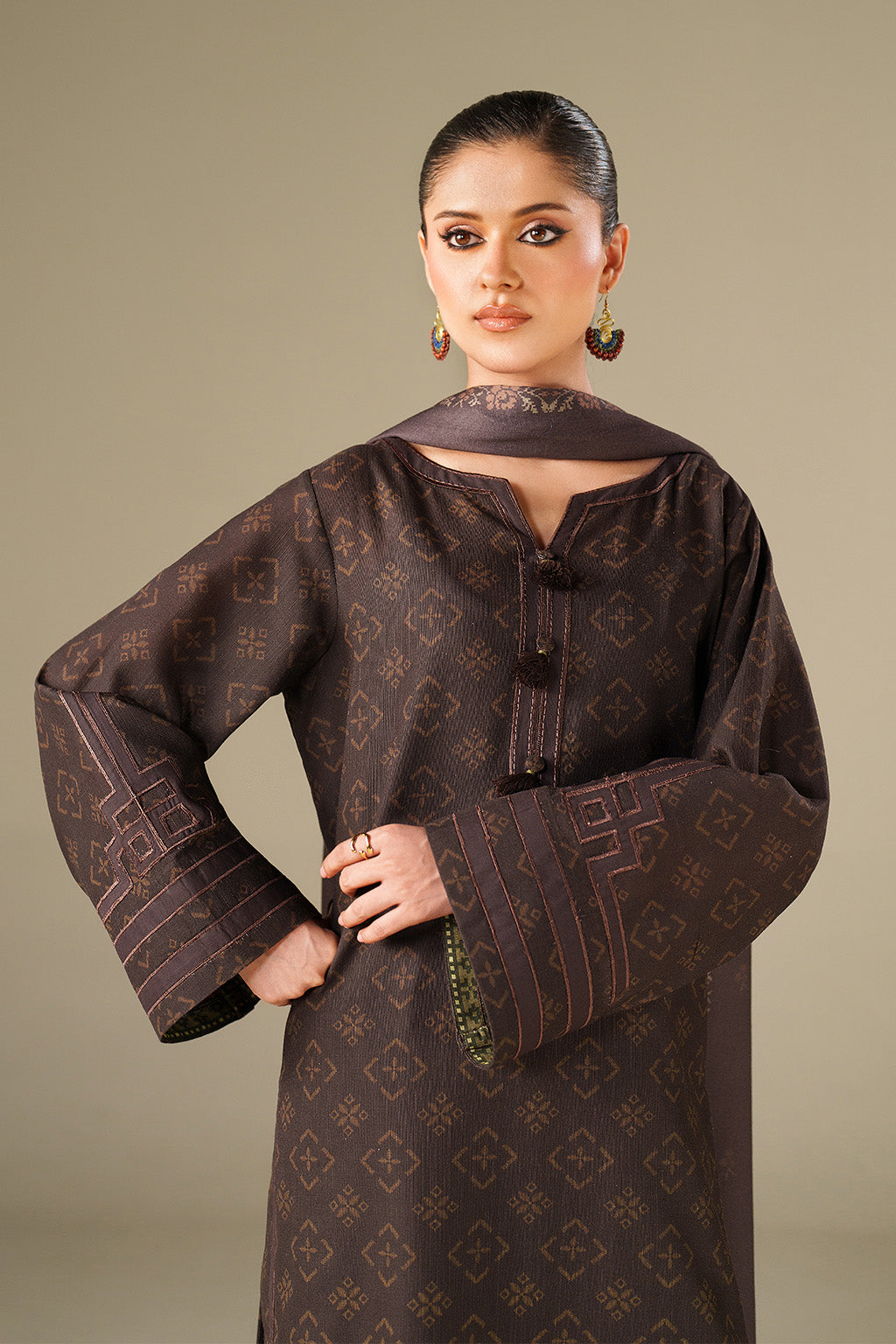 UE-564 Printed Khaddar - Iznik