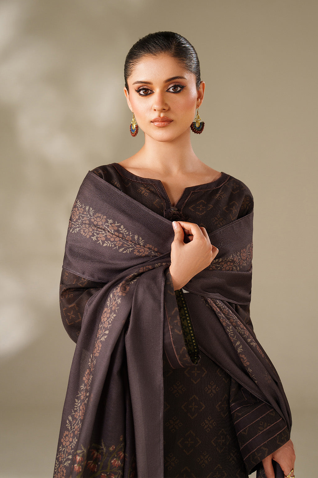 UE-564 Printed Khaddar