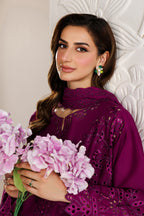 UE-678 Embroidered Lawn