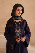UE-599 Embroidered Lawn - Iznik