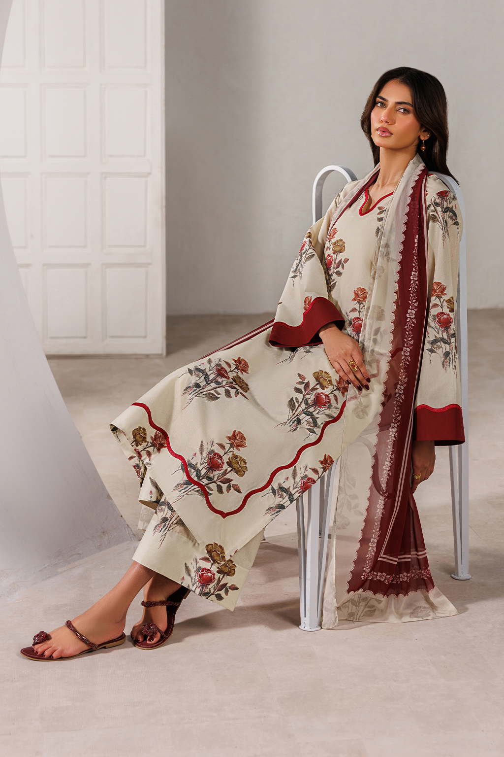 UE-641 Printed Lawn
