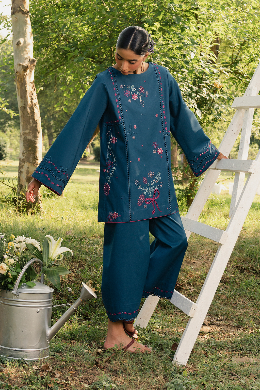IP-375 DYED LAWN