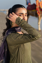 UE-375 Embroidered Lawn - Iznik