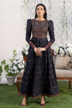 IP-174 - Black Petunia - Iznik