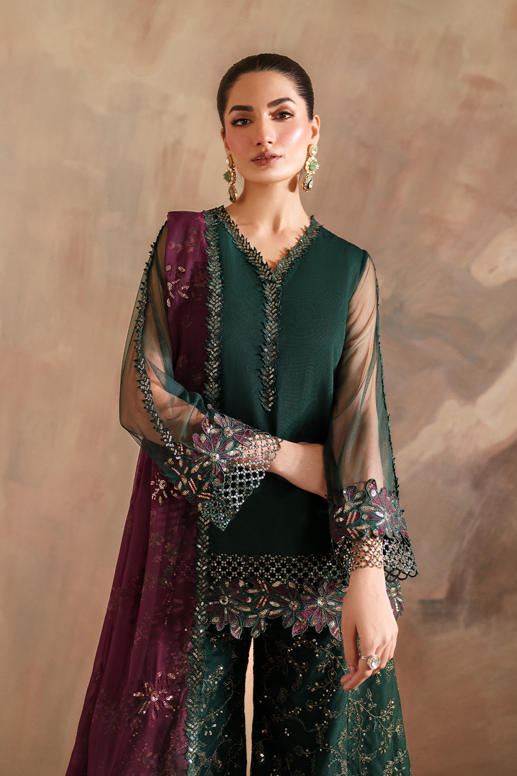 CC-82 Embroidered Net
