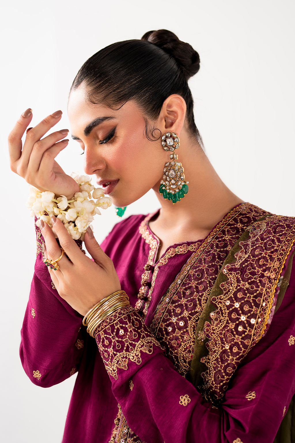 IRS-16 Embroidered Rawsilk