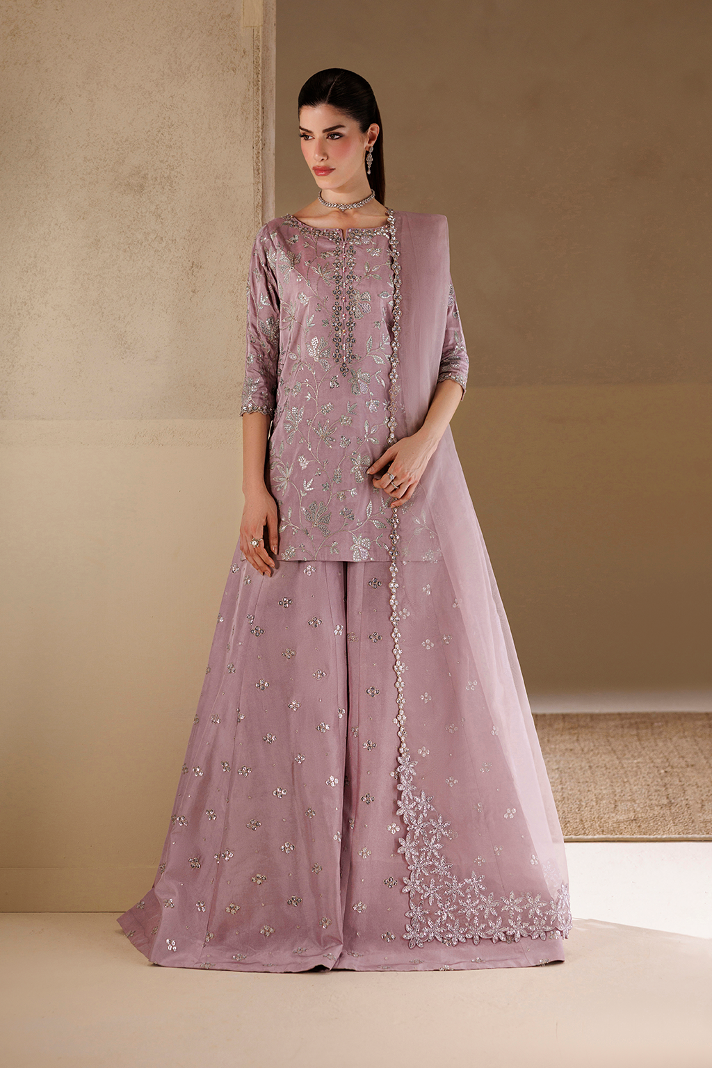 UE-730 Embroidered Ramen Silk Main image