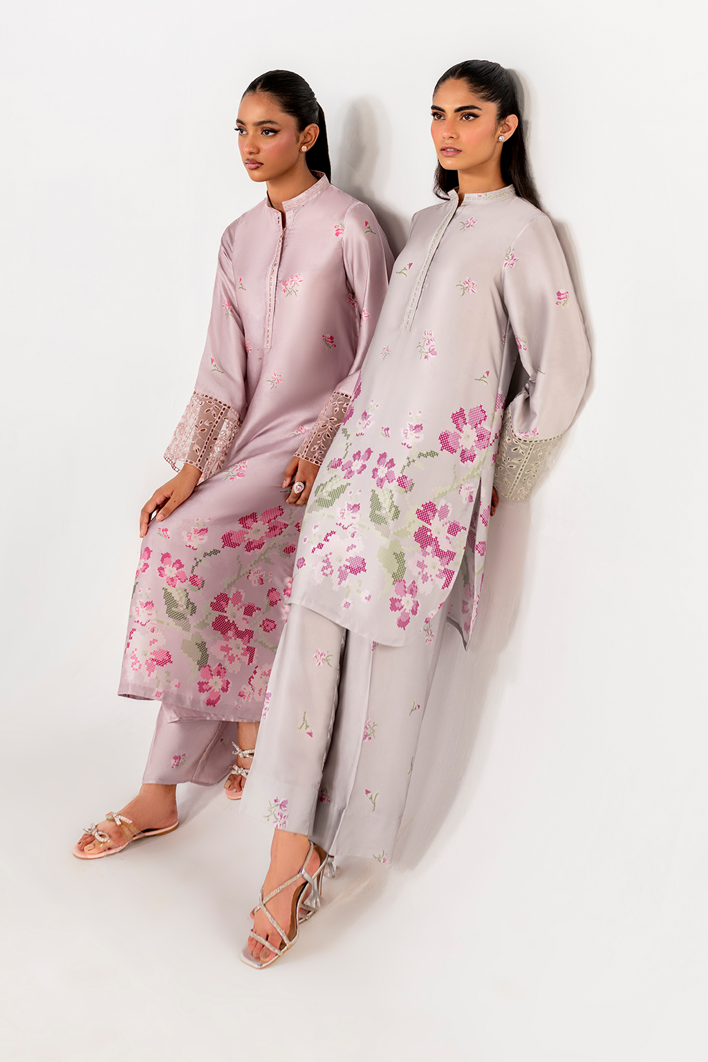 IP-244 Printed charmeuse - Iznik