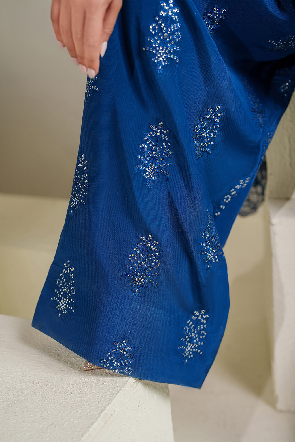 IP-334 Embroidered Rawsilk