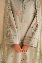 UE-597 Embroidered Lawn - Iznik