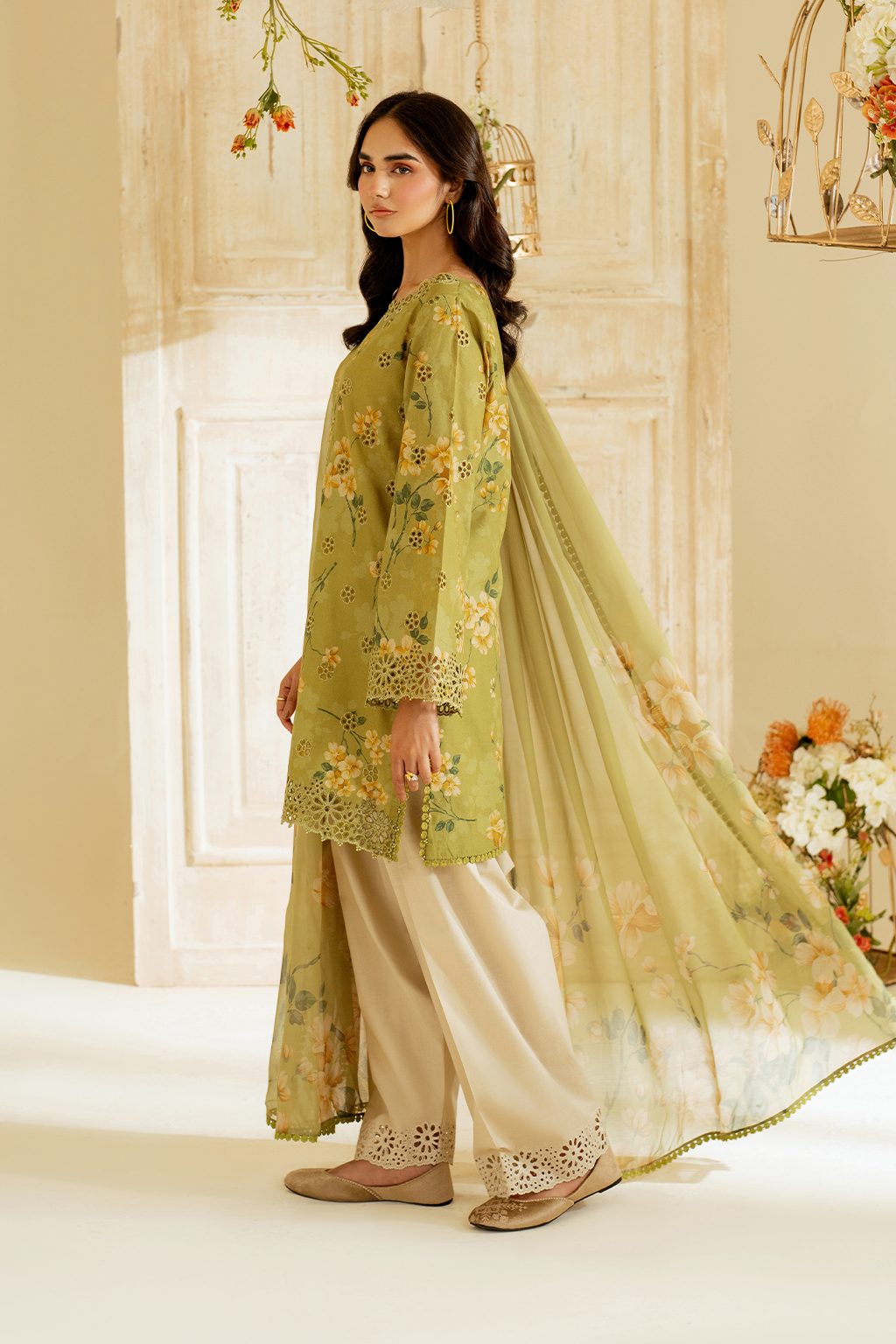 UE-446  Borer Embroidered Printed Lawn - Iznik