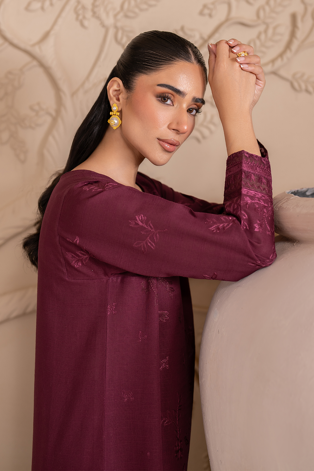 IP-248 Printed Khaddar - Iznik
