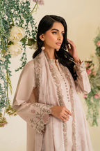 UE-424 Embroidered Textured Lawn - Iznik