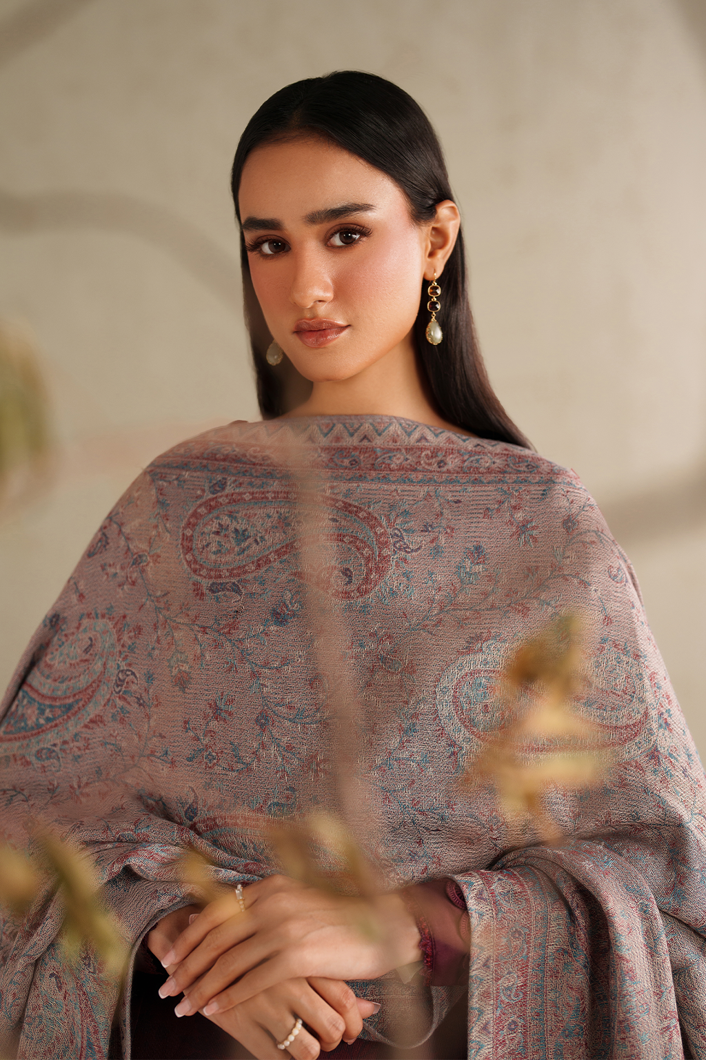 UE-590  Printed Khaddar - Iznik