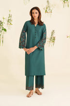 IP-323 Textured Lawn