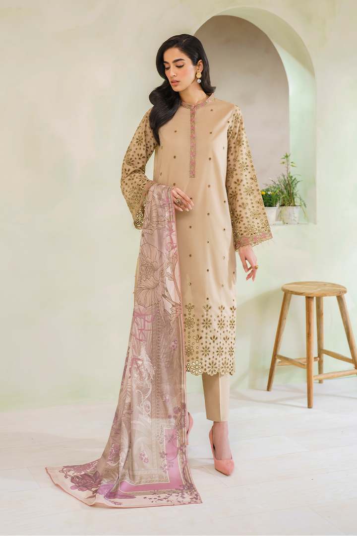 UE-302 Embroidered Lawn