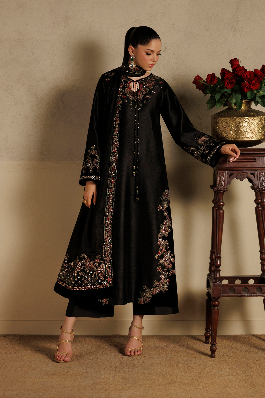 UE-737 Dyed Textured Sheesha Silk Secondary image