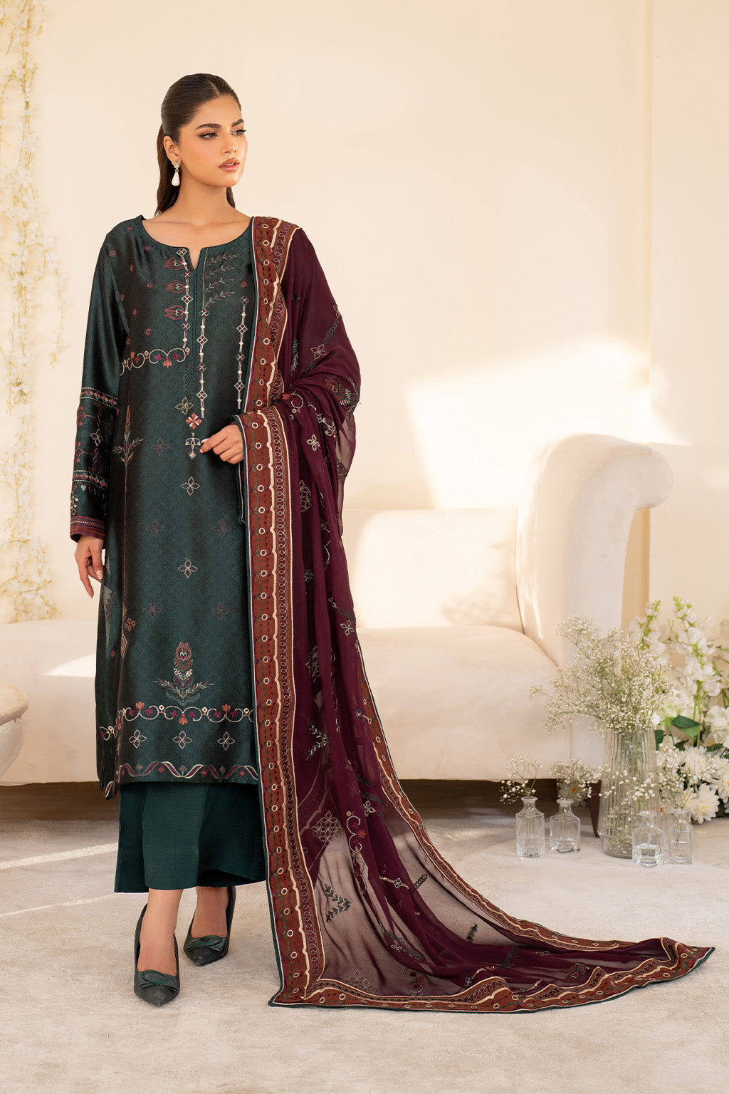 UE-435 Embroidered Pure Jacquard Silk