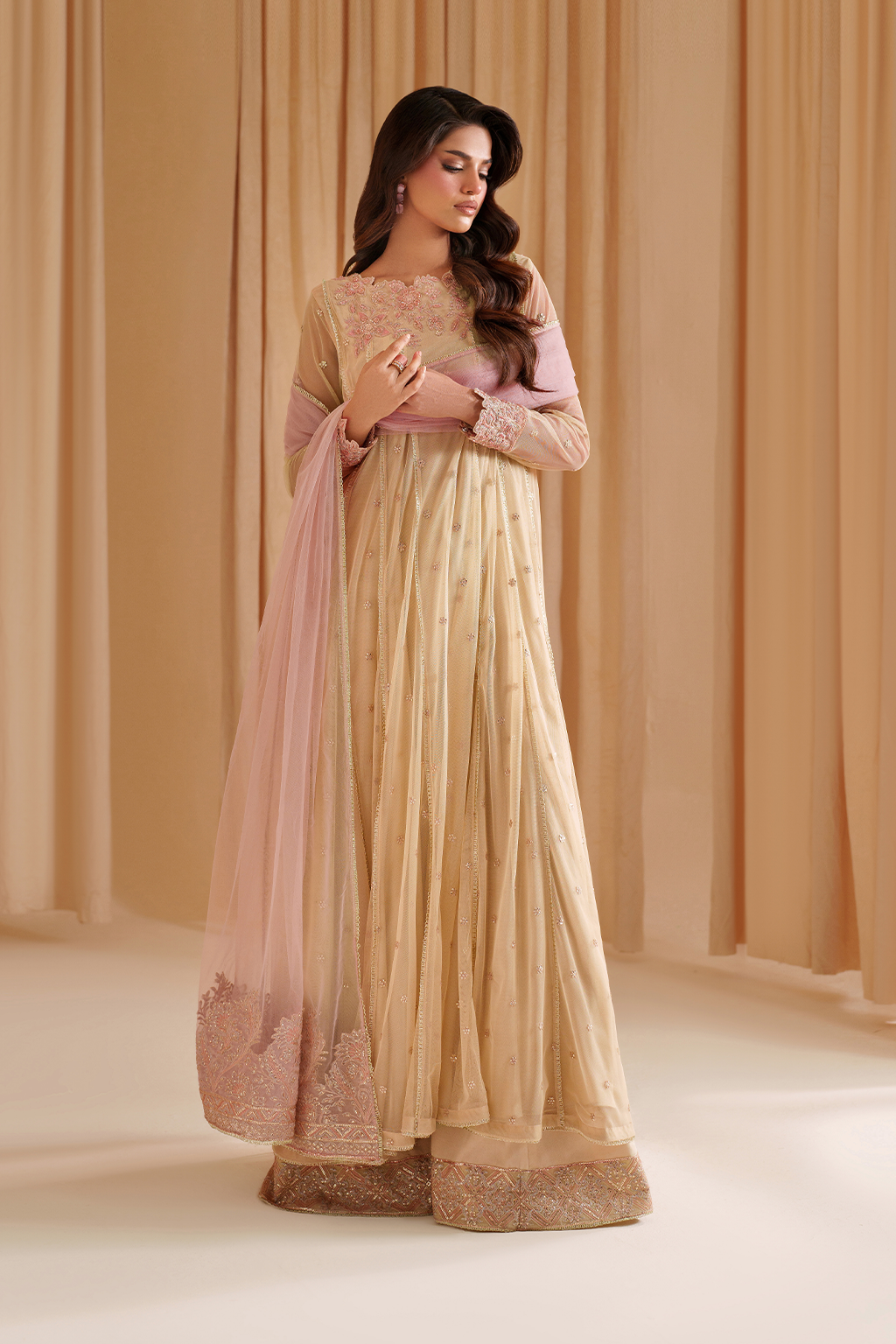 CC-84 Embroidered Net