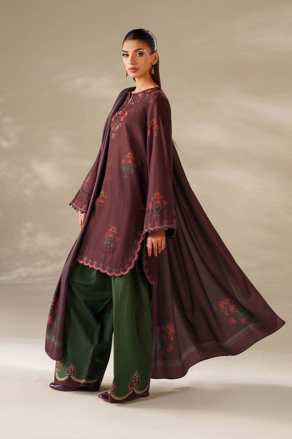 UE-562  Printed Khaddar Secondary image
