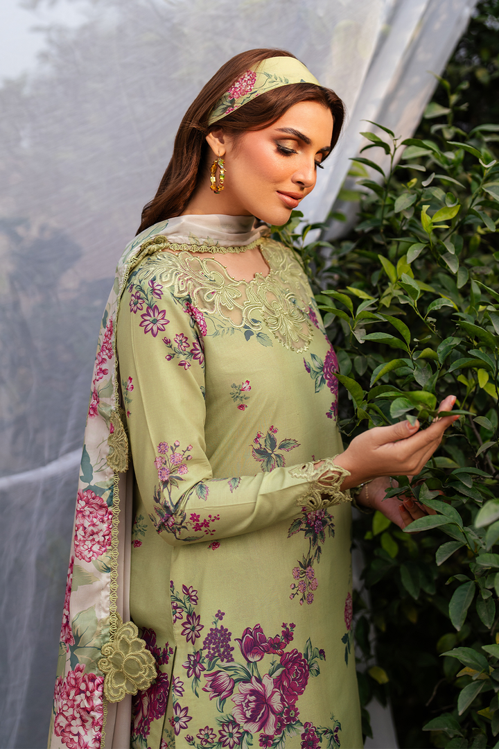 UE-395 Printed Lawn - Iznik