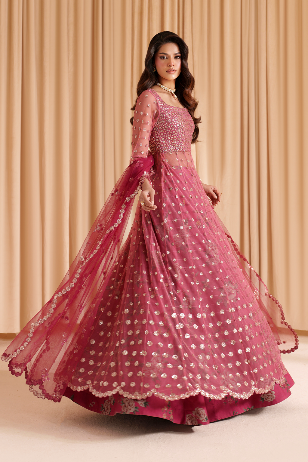 CC-72  Embroidered Net - Iznik