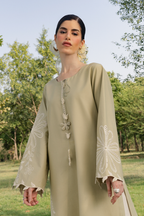 IP-371 DYED LAWN