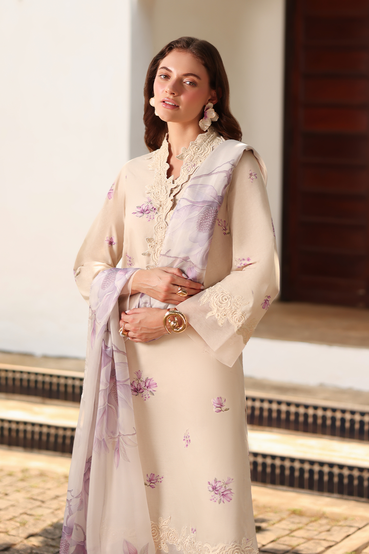 UE-492 Printed Lawn