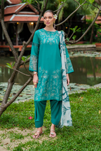 UE-513 Embroidered Lawn - Iznik