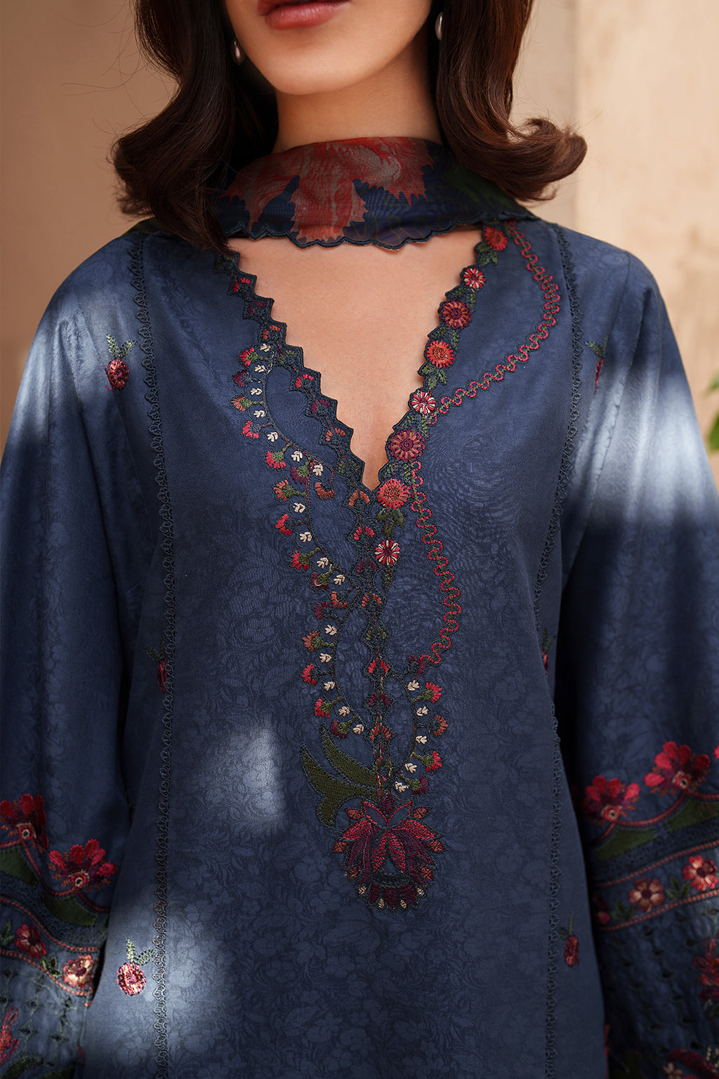 EL-01 Embroidered Lawn Secondary image