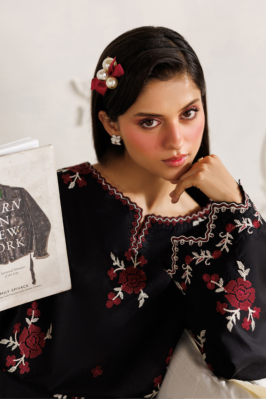 IP-354 Embroidered Lawn Secondary image