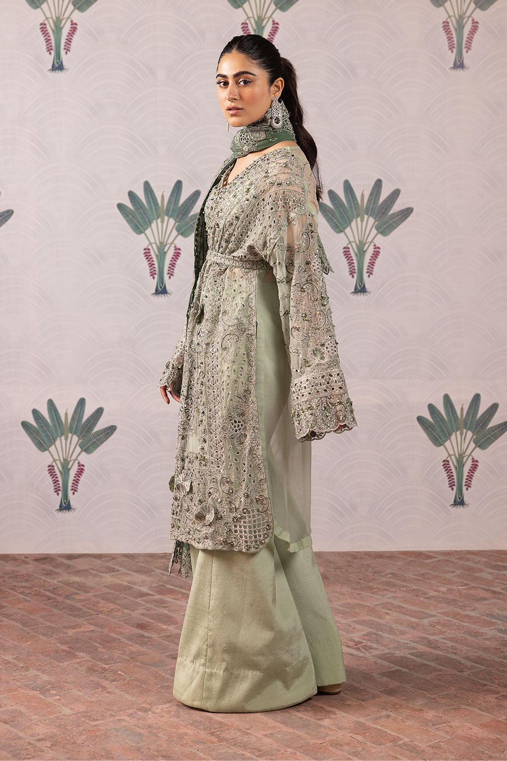ISC-06 Tehar (Loose Fit Dropped Shoulder Shirt With Bell Bottom Pants) Secondary image