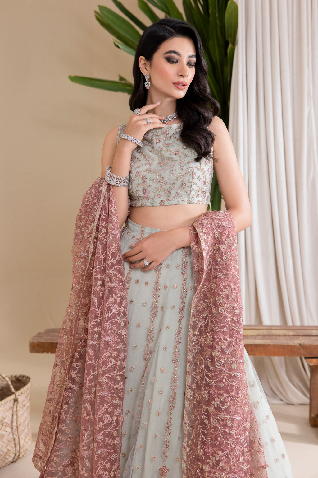 CC-27 Aryanaa - Iznik