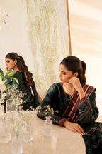 UE-435 Embroidered Pure Jacquard Silk - Iznik