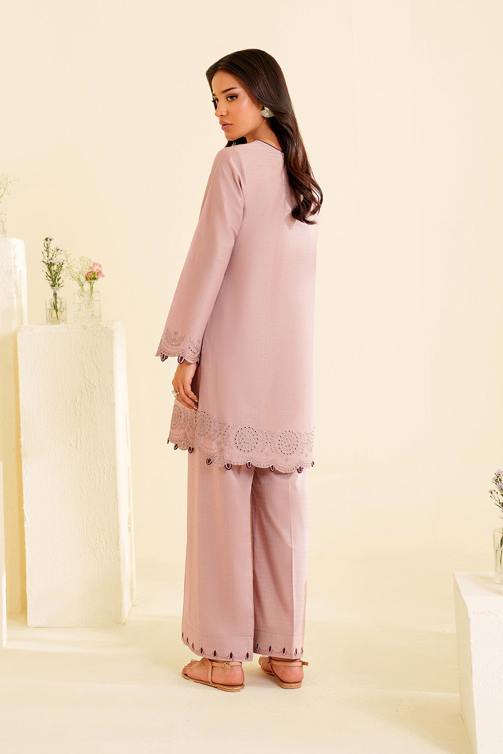 IP-324 Textured Lawn - Iznik