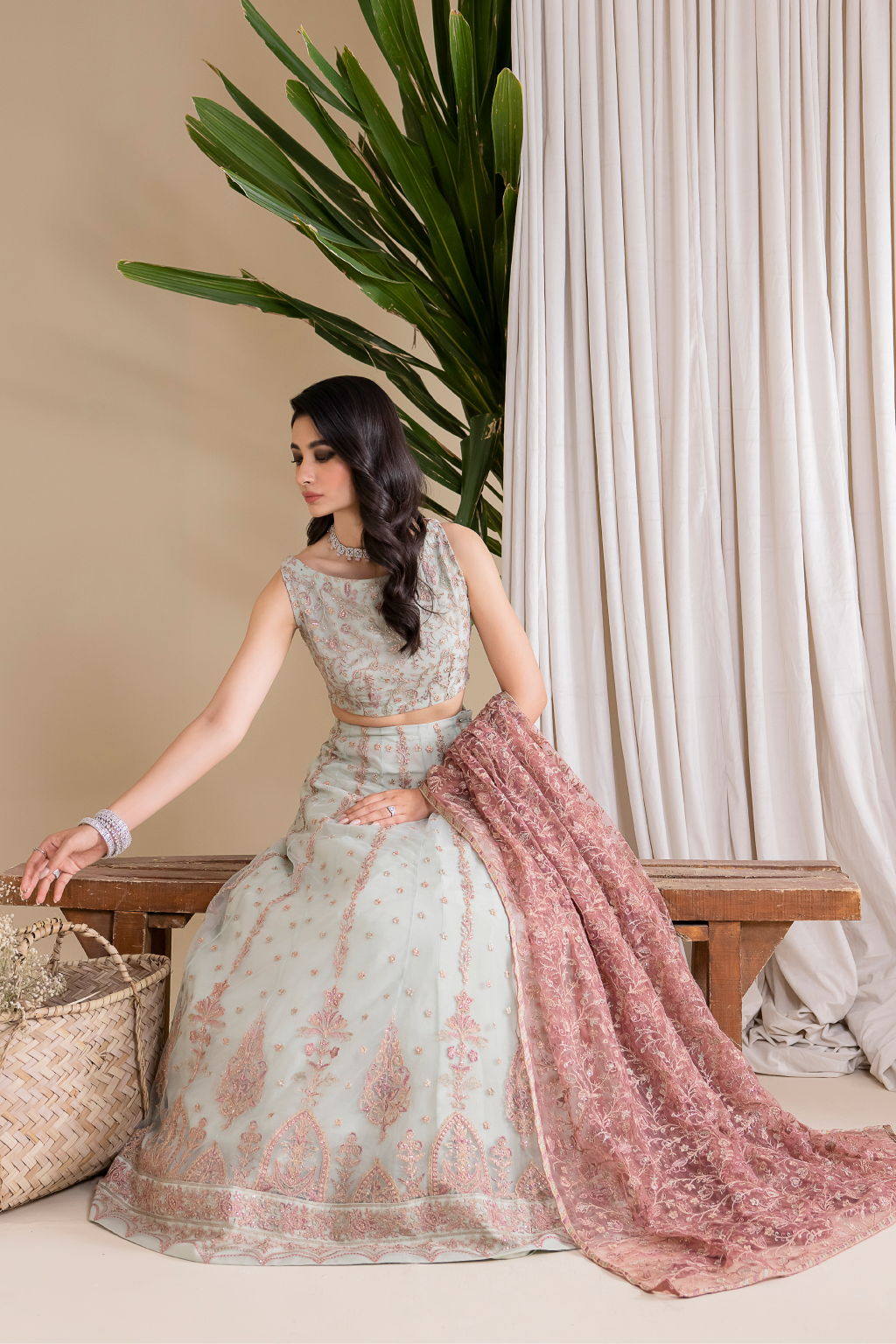 CC-27 Aryanaa - Iznik