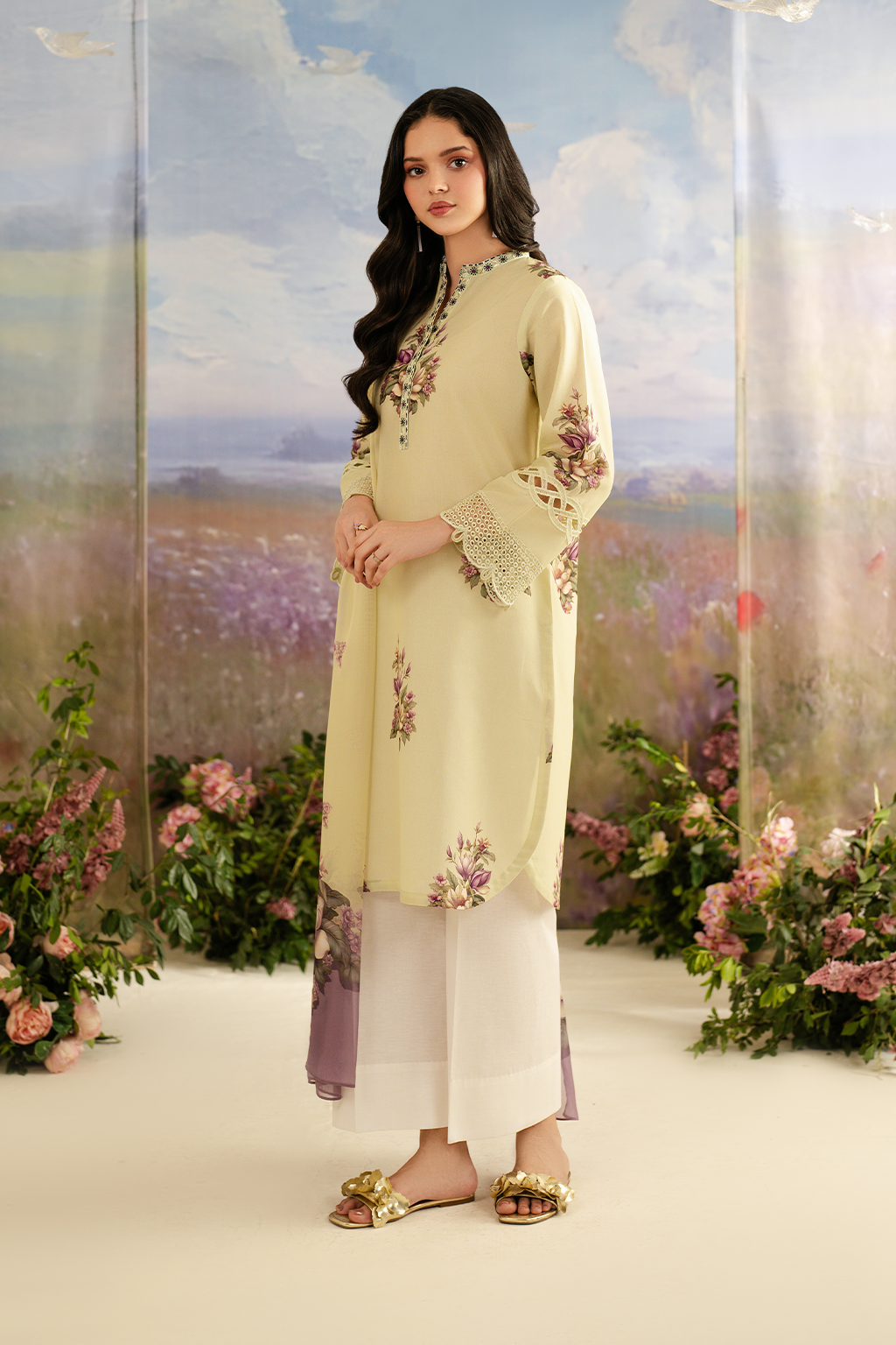 UE-459 Printed Lawn