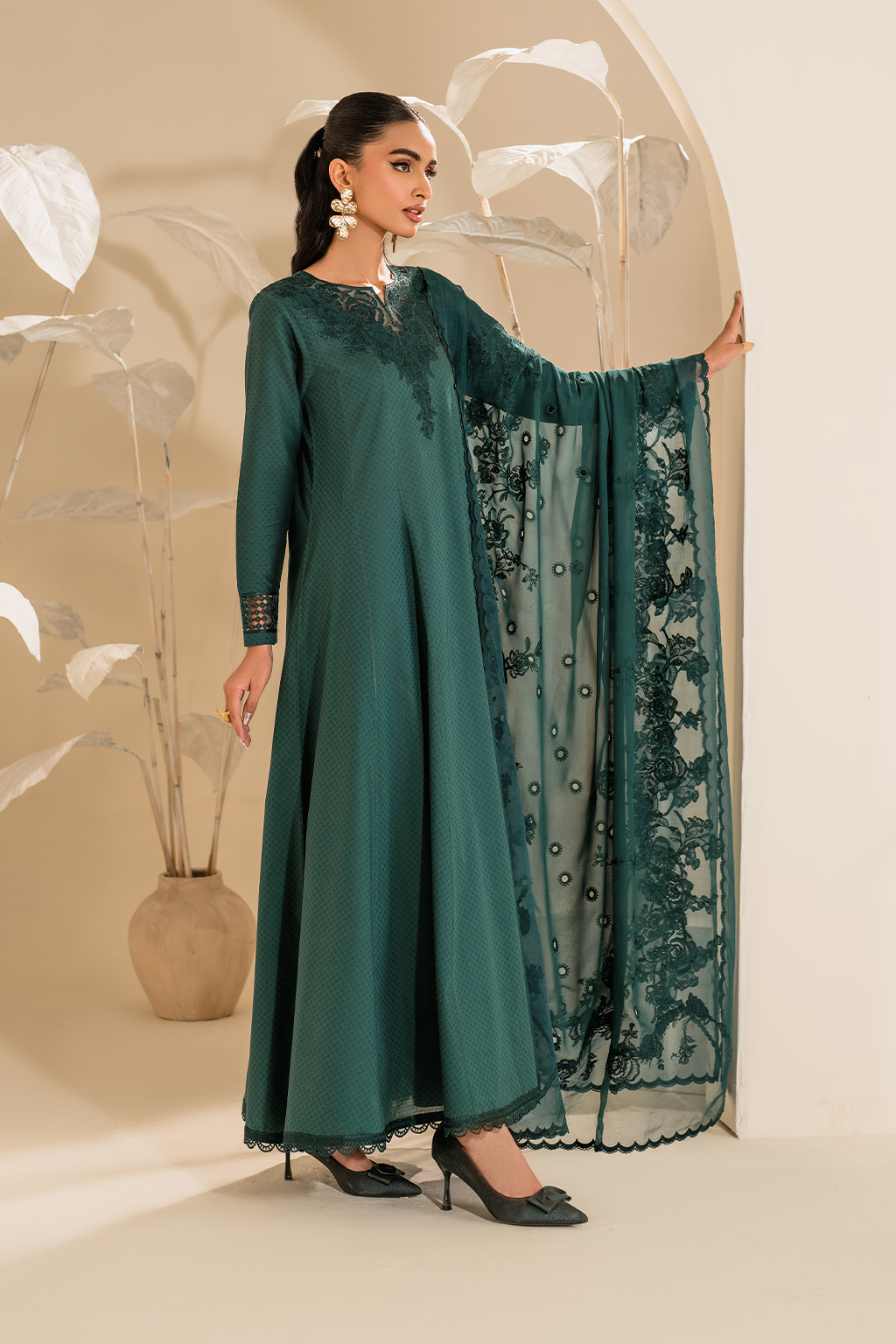 UE-422 Textured Lawn - Iznik