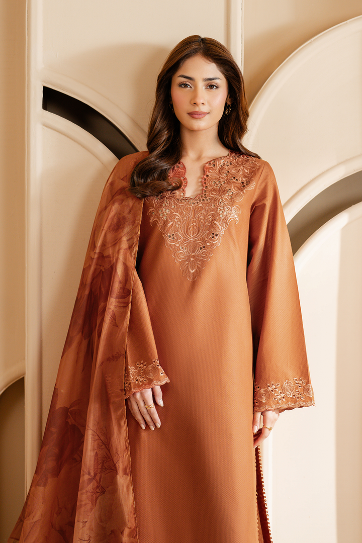 UE-461  Embroidered Lawn