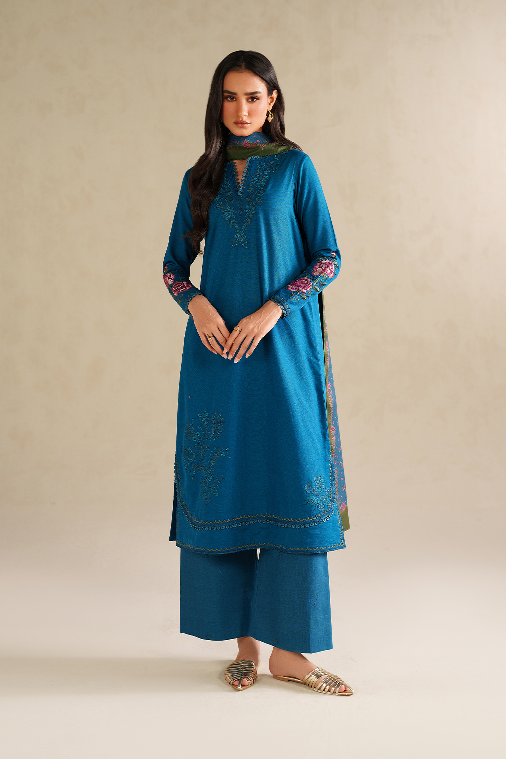 UE-577 Embroidered Khaddar
