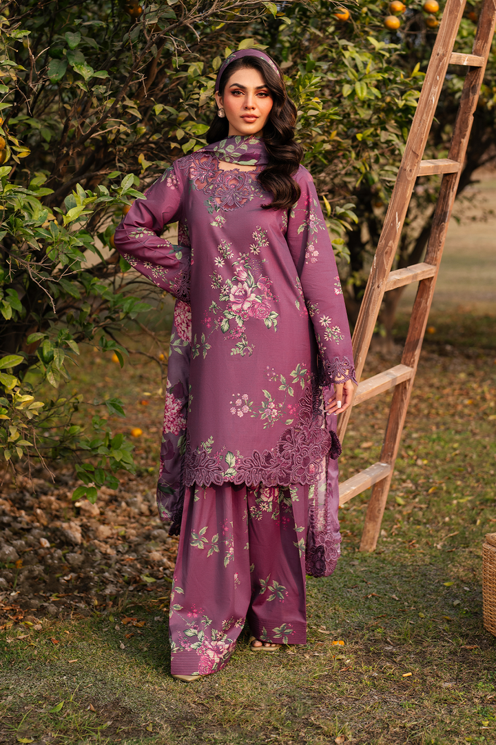 UE-393 Printed Lawn - Iznik