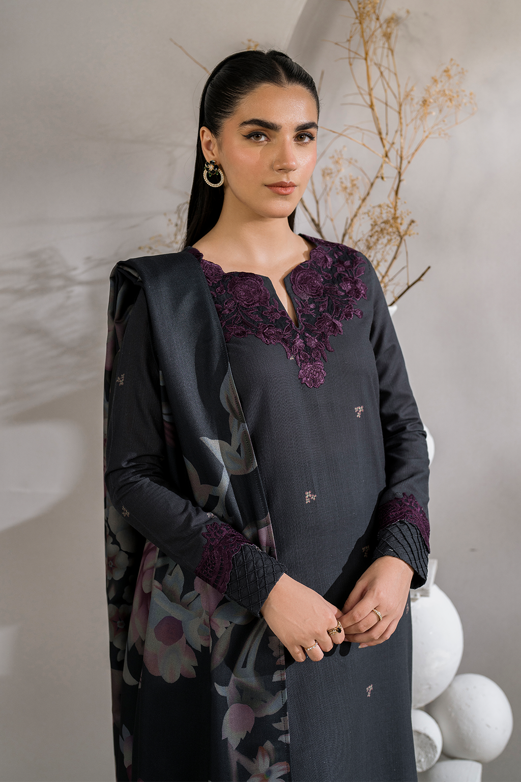 UE-357 Printed Khaddar - Iznik