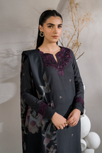 UE-357 Printed Khaddar - Iznik