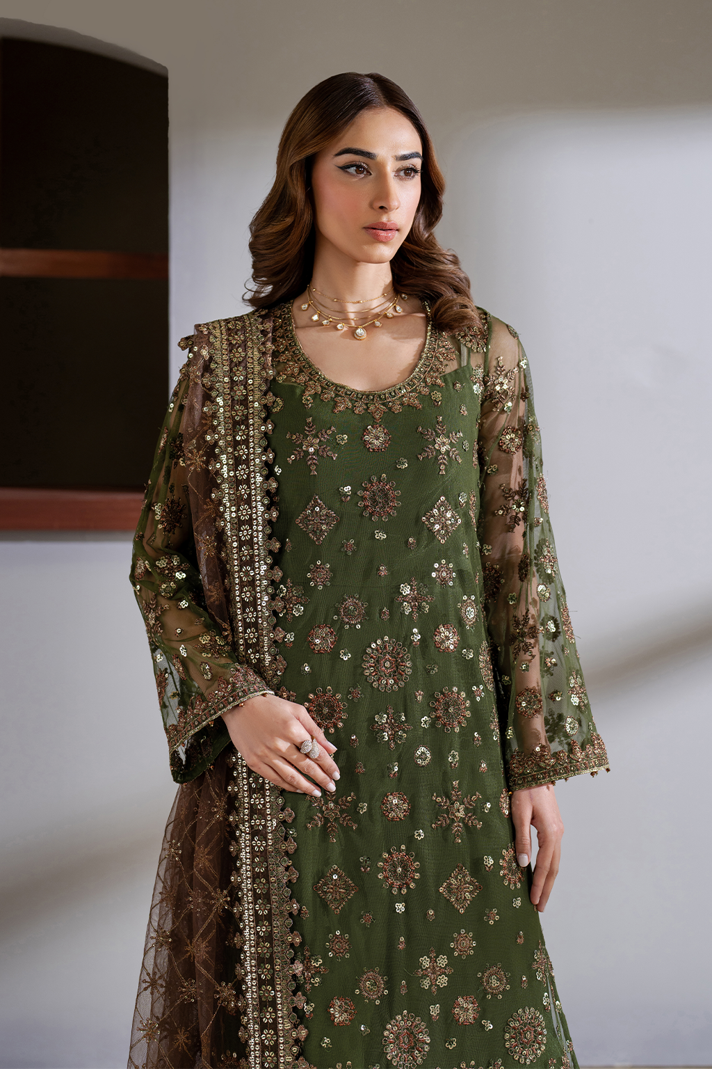 CC-62 Embroidered Net - Iznik