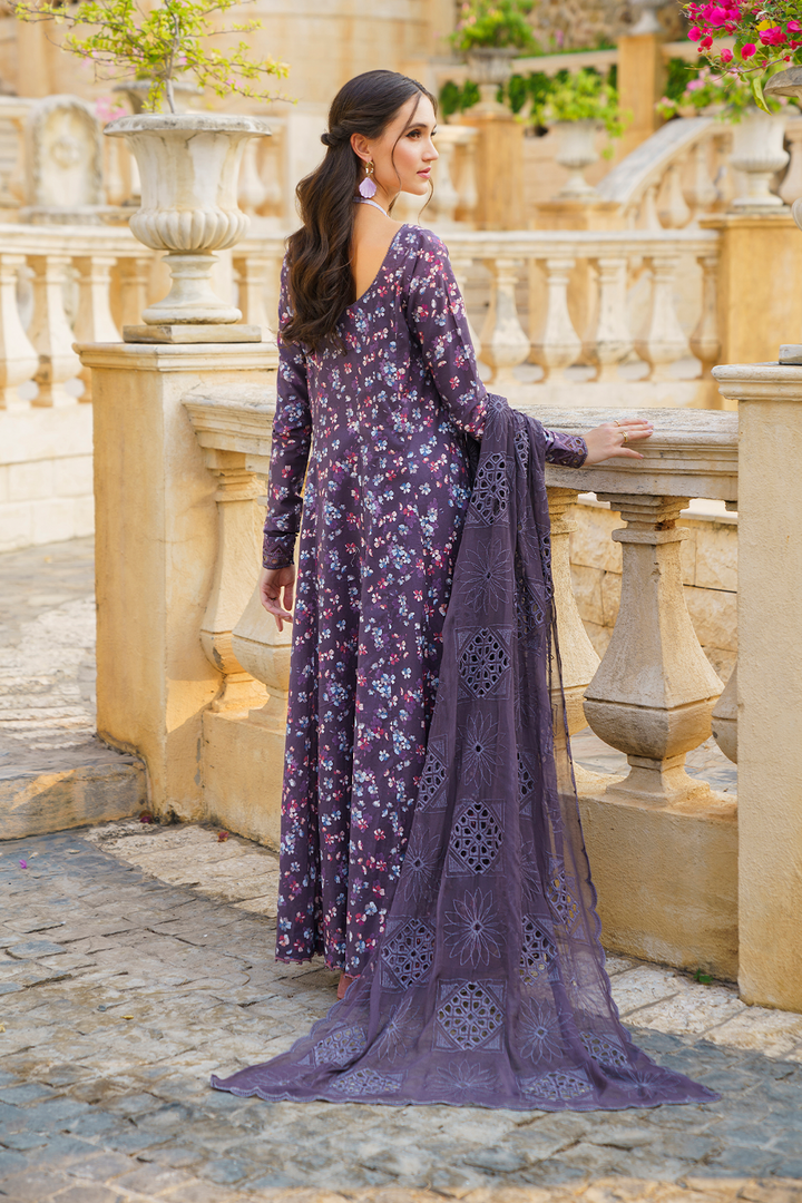 UE-223 Printed Lawn - Iznik