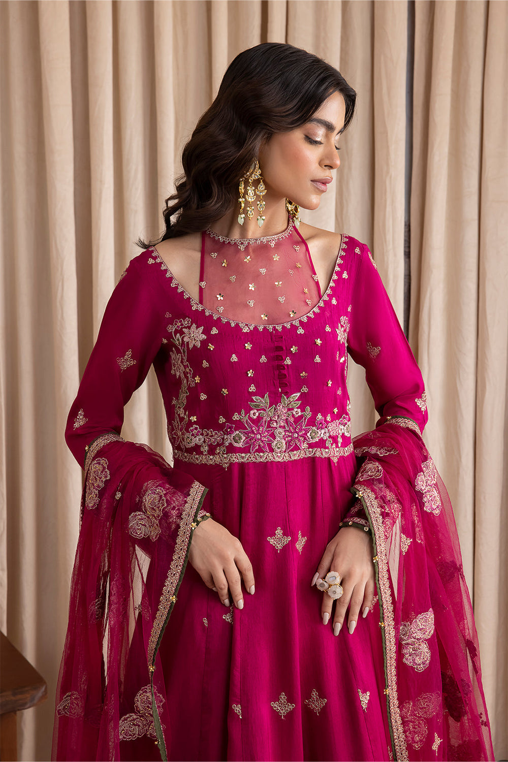 IRS-05 Opulence - Iznik